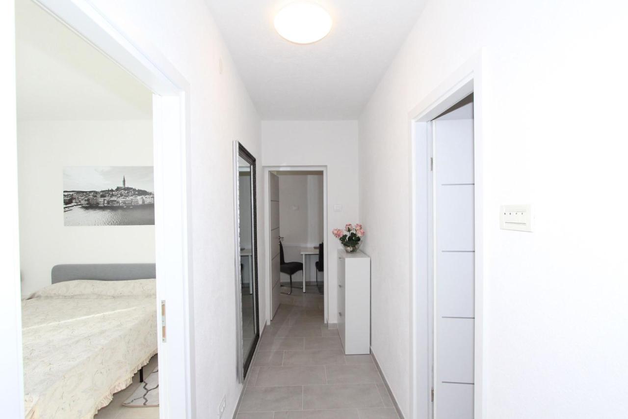 Apartment Stellina Rovinj Bagian luar foto